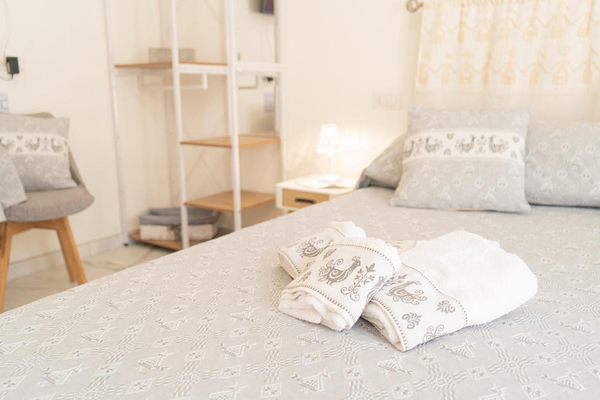 White Bike Rooms Синискола Экстерьер фото